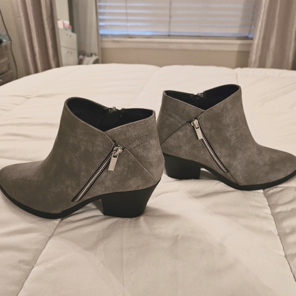 Ankle boots